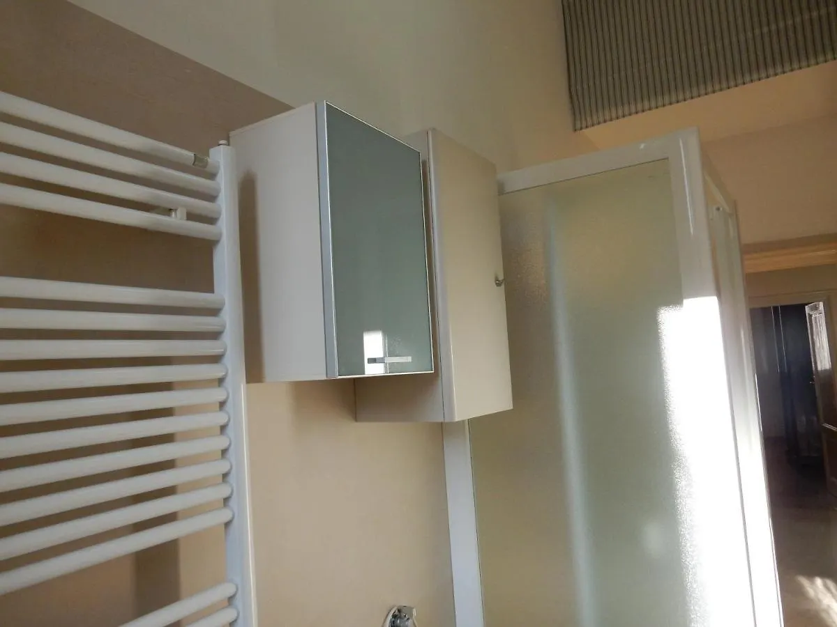 Fabbricotti Apartment フィレンツェ